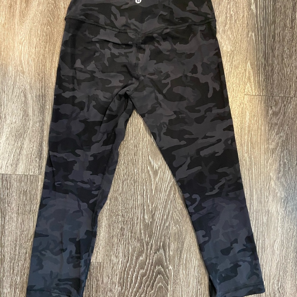 Lululemon Align Pant 25 inches - size 6